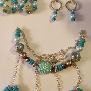 Jewelry, necklace set